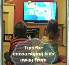Tips for encouraging kids away from the screens